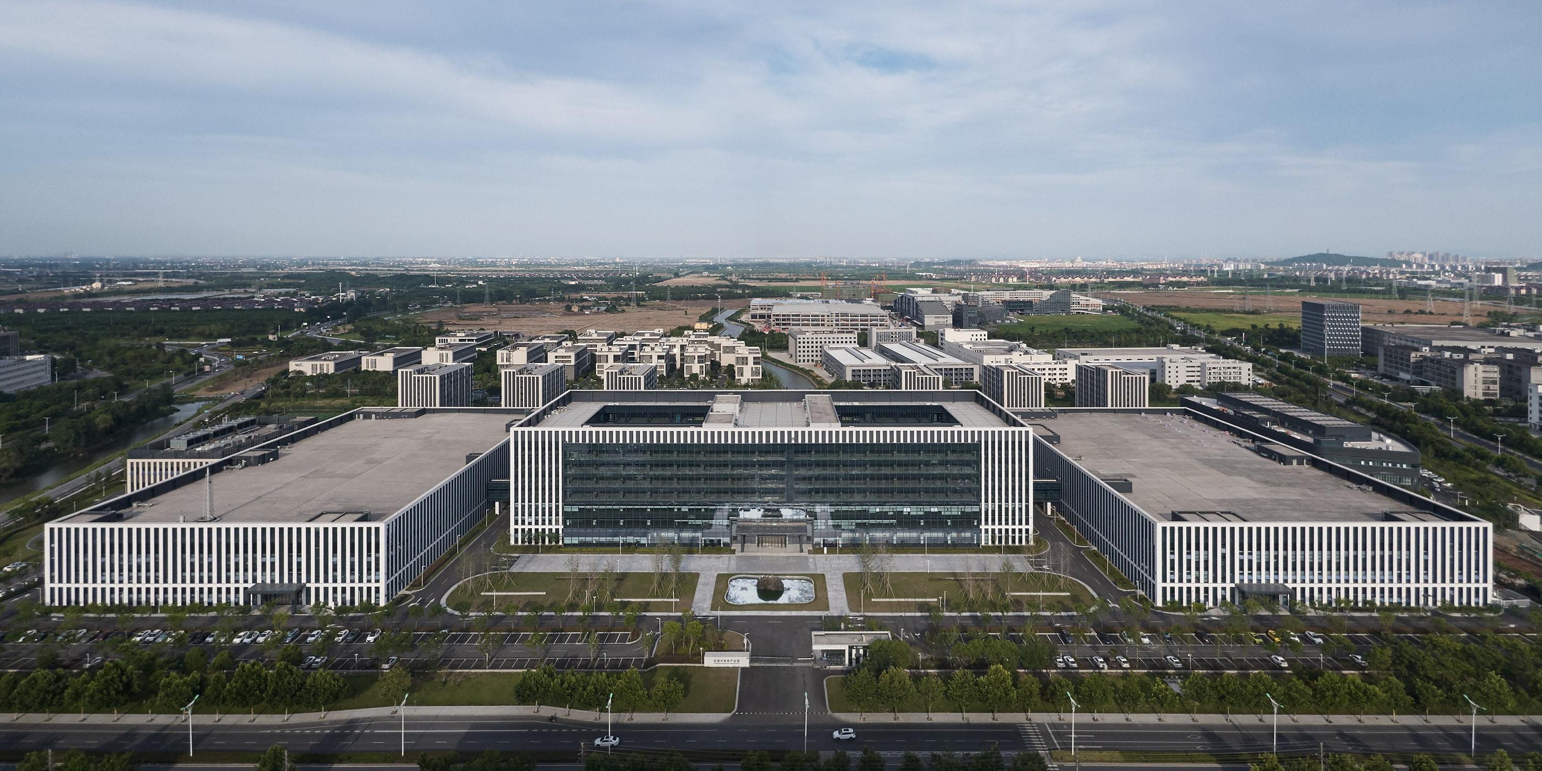 欧美三根一起进三P